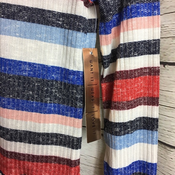 Cropped Thin  Ribbed Striped Scallop Hem Light Sweater - Picture 3 of 6